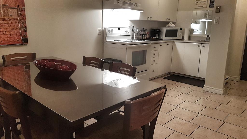 Three-Bedroom Apartment Sweet #6 By Amazing Property Rentals Gatineau Buitenkant foto